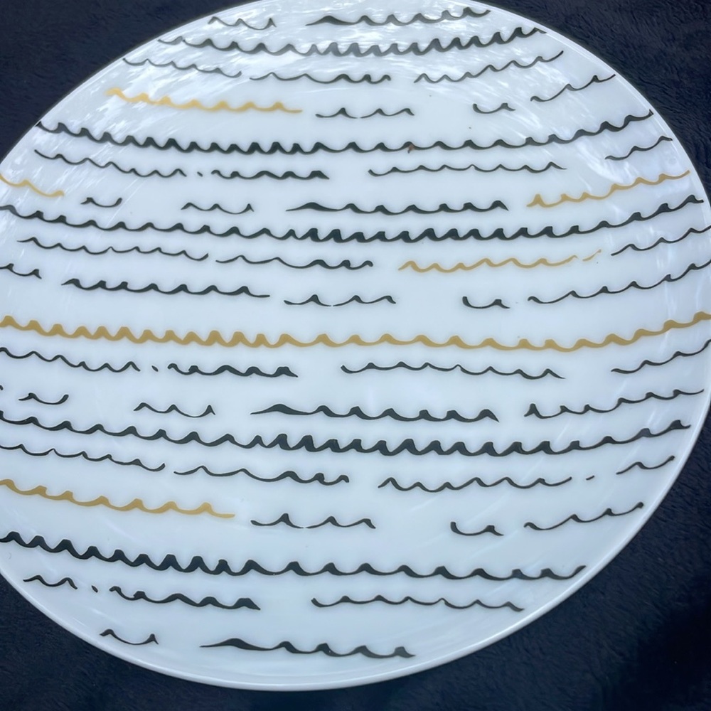 Threshold - 4 Porcelain Dinnerware Dish Plate Set Dish NWOT - Picture 2 of 7
